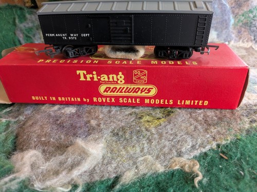 Tri ang scale - ho,